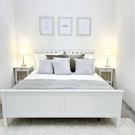 Elegant Cozy In Center * Prag